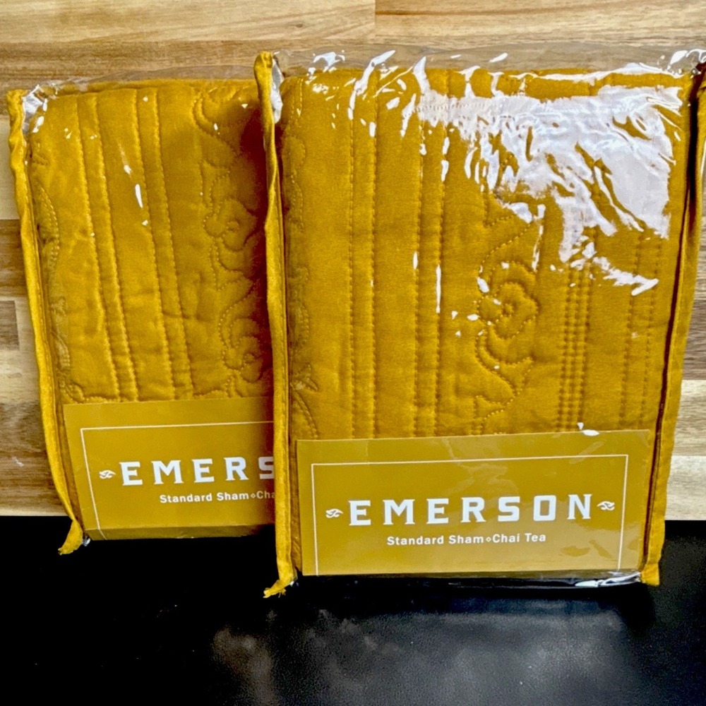 Emerson Standard Pillow Sham Chai Tea Quilted 21 x 26 Rectangular set of 2